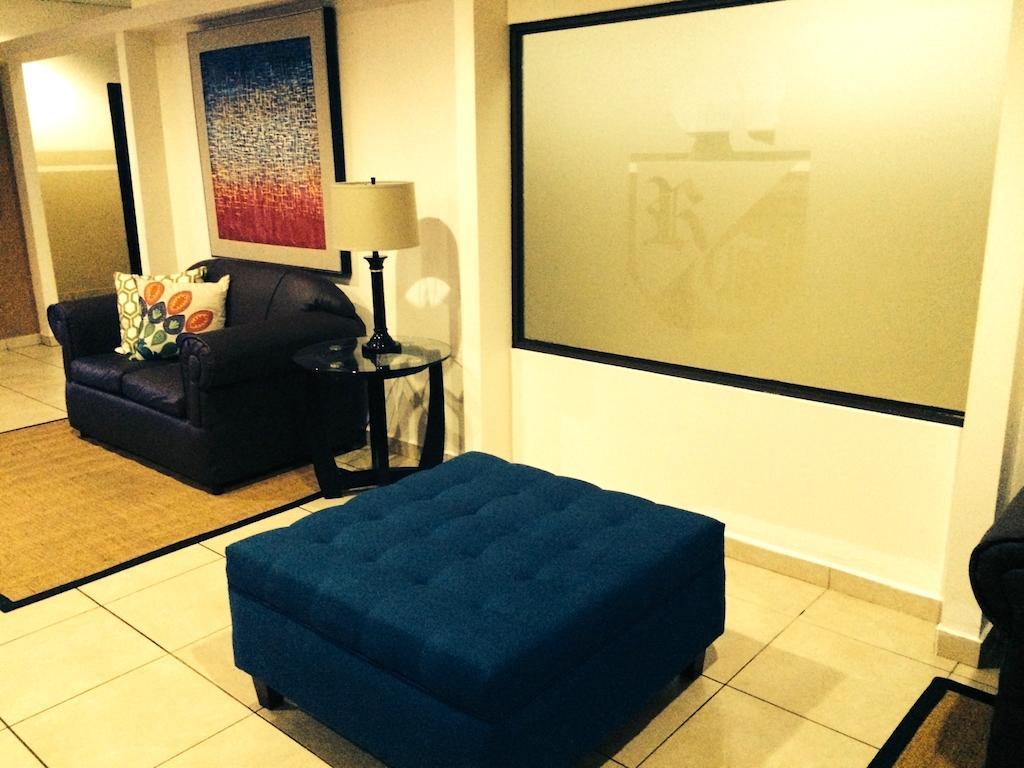 Hotel Residencial Cervantes David Luaran gambar