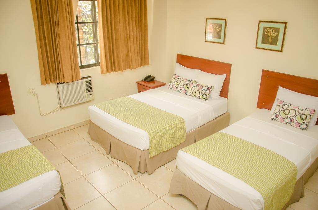 Hotel Residencial Cervantes David Luaran gambar
